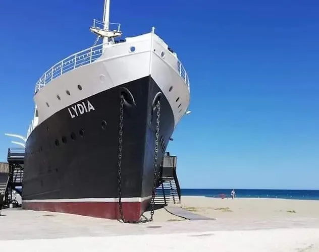 Joli T2 Les Pieds Dans L'eau 르발카레스